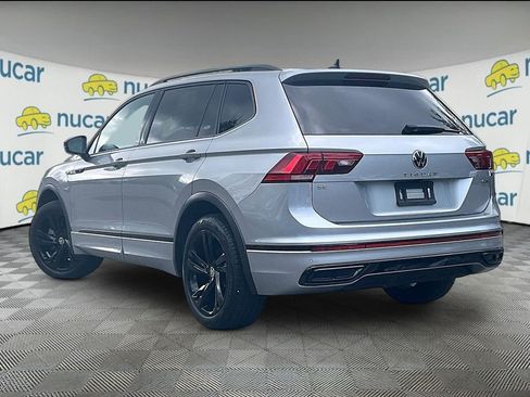 Used 2023 Volkswagen Tiguan SE R-Line AWD/4WD image 4
