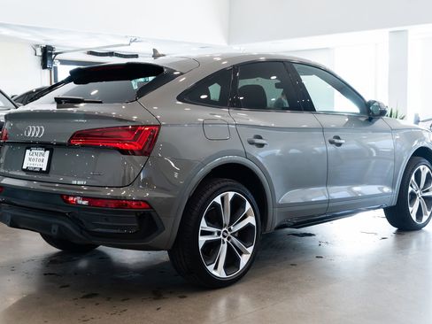 Used 2023 Audi Q5 2.0T Premium Plus w/ Premium Plus Package image 4