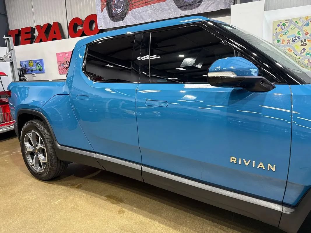 Used 2022 Rivian R1T Adventure AWD/4WD image 59