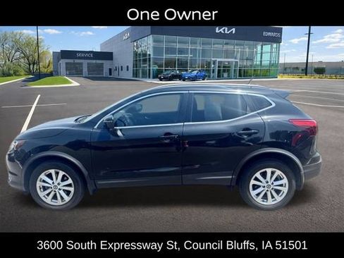Used 2019 Nissan Rogue Sport SV w/ All-Weather Package AWD/4WD image 6