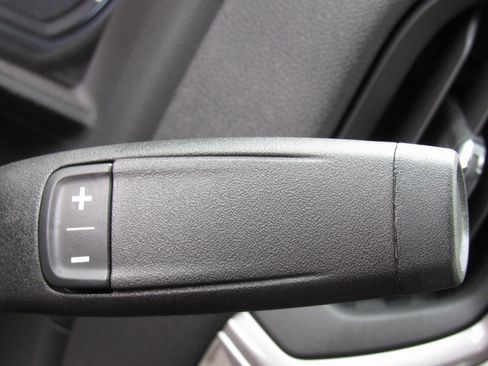 Used 2023 Chevrolet Silverado 1500 W/T w/ WT Value Package image 23