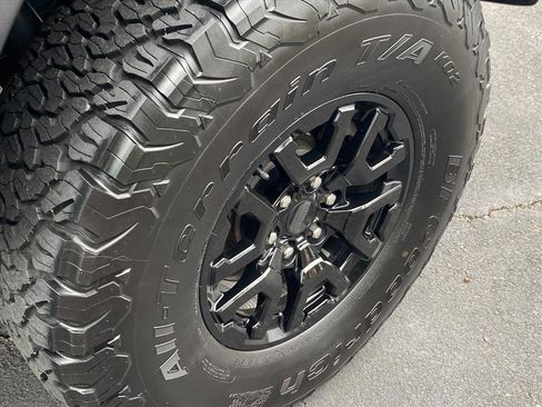 Used 2023 Ford Bronco Raptor image 24