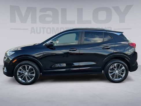 Used 2020 Buick Encore GX Preferred w/ Sport Touring Package FWD image 2