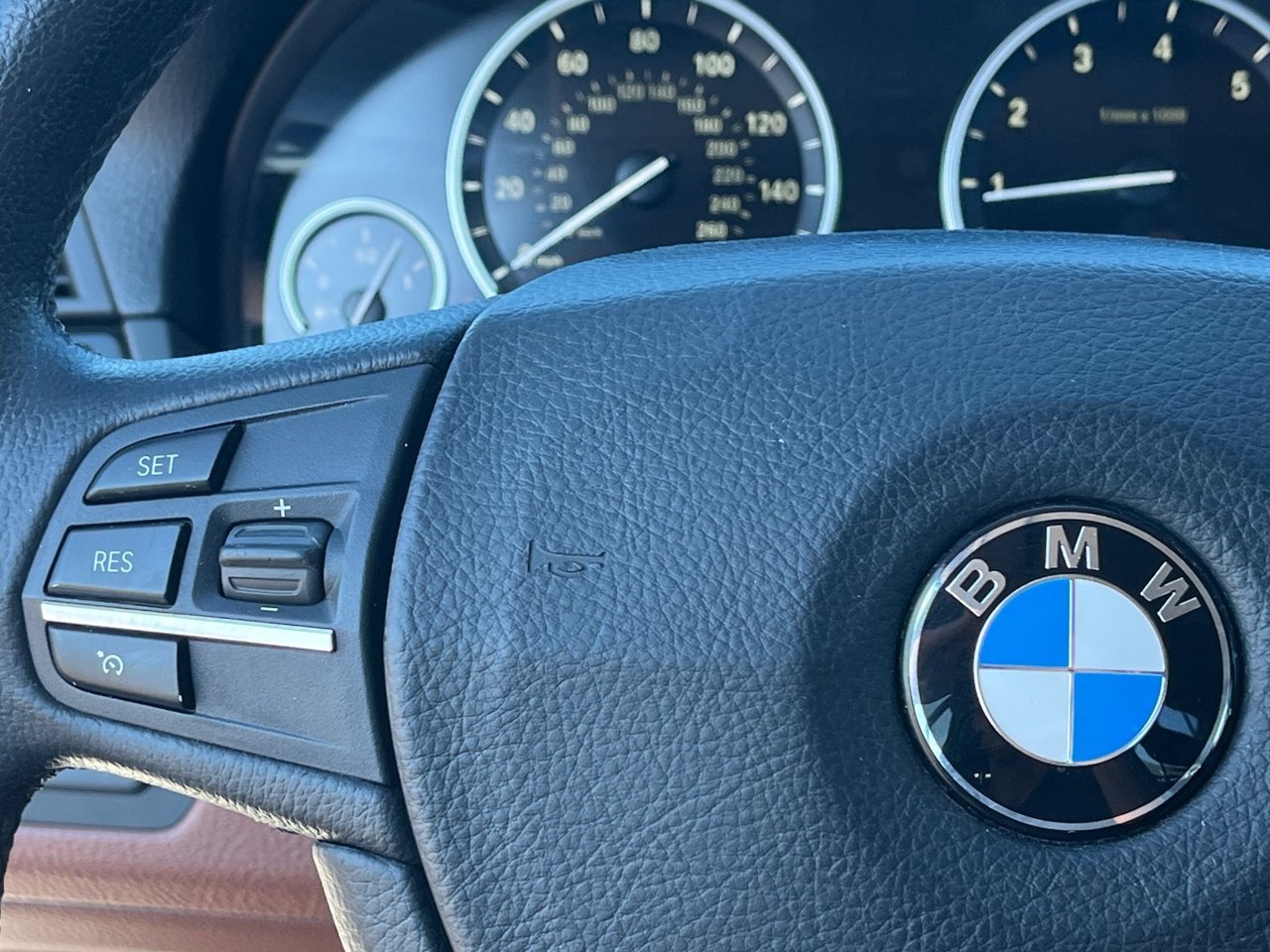 Used 2014 BMW 528i Sedan RWD image 19