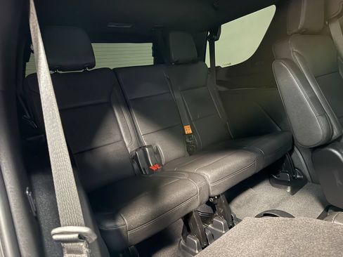 Used 2024 Chevrolet Tahoe Z71 w/ Luxury Package AWD/4WD image 67