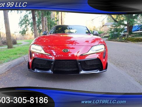Used 2021 Toyota Supra Premium w/ Driver Assist Package RWD image 6