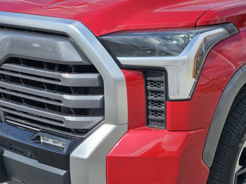 Used 2024 Toyota Tundra Limited image 7