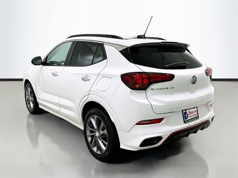 Used 2020 Buick Encore GX Select w/ Sport Touring Package image 5