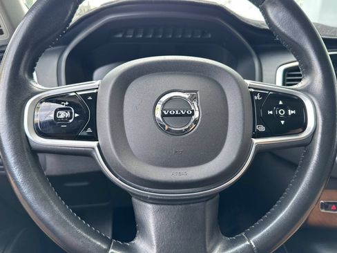 Used 2017 Volvo XC90 T6 Inscription w/ Vision Package AWD/4WD image 33