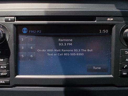 Used 2016 Nissan Titan SL AWD/4WD image 18
