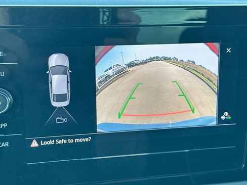 Used 2025 Volkswagen Jetta Sport image 17