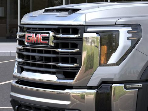 New 2026 GMC Sierra 2500 SLE w/ SLE Value Package; AWD/4WD image 13