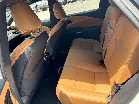 Certified 2025 Lexus RX 350 Premium Plus w/ Accessory Package (Z1) FWD image 21