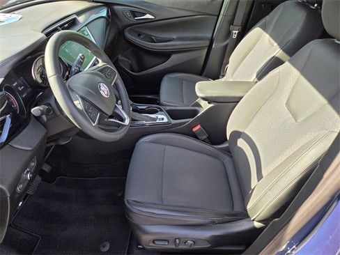 Used 2021 Buick Encore GX Select image 10