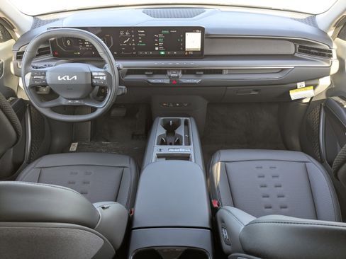 New 2026 Kia EV9 Wind image 18
