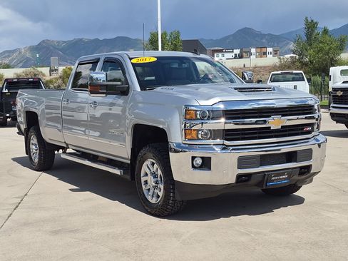 Used 2017 Chevrolet Silverado 3500 LTZ w/ Duramax Plus Package AWD/4WD image 7