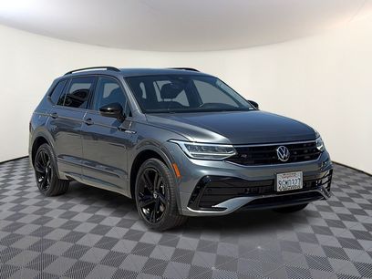 Used 2023 Volkswagen Tiguan SE R-Line