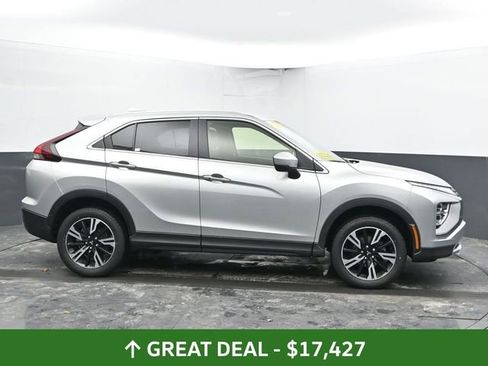 Used 2024 Mitsubishi Eclipse Cross SE image 13