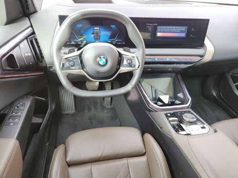 Used 2025 BMW X3 xDrive30i AWD/4WD image 14