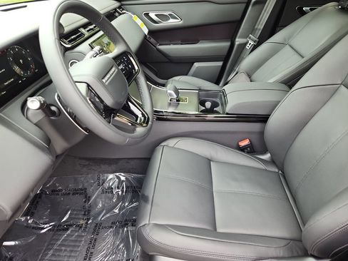 Used 2026 Land Rover Range Rover Velar Dynamic SE image 23