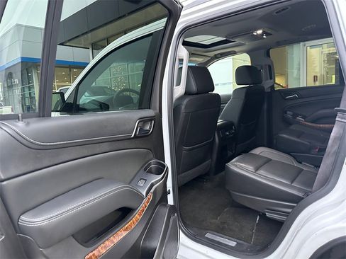 Used 2017 Chevrolet Tahoe Premier image 15