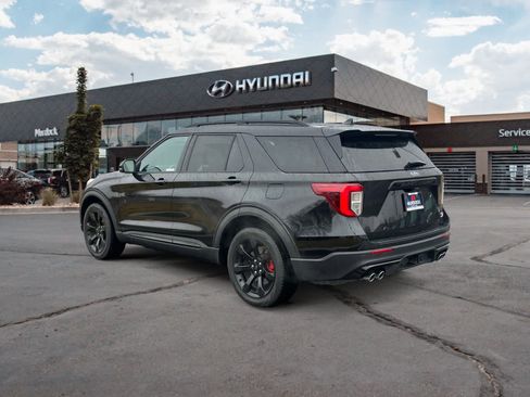 Used 2023 Ford Explorer ST w/ Equipment Group 401A image 3