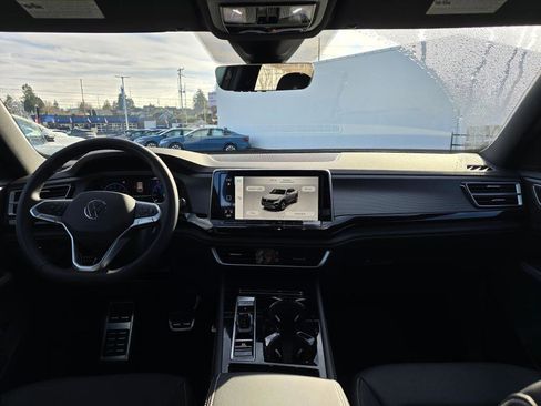 New 2026 Volkswagen Atlas Cross Sport SEL R-Line image 32