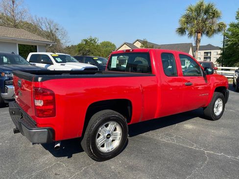 Used 2010 Chevrolet Silverado 1500 W/T RWD image 7