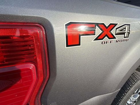 Used 2022 Ford F250 Lariat w/ FX4 Off-Road Package image 20