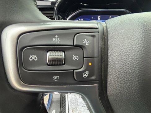 Used 2025 Chevrolet Silverado 2500 LT image 21