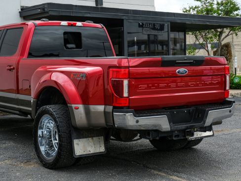 Used 2021 Ford F350 Lariat w/ Lariat Ultimate Package AWD/4WD image 12