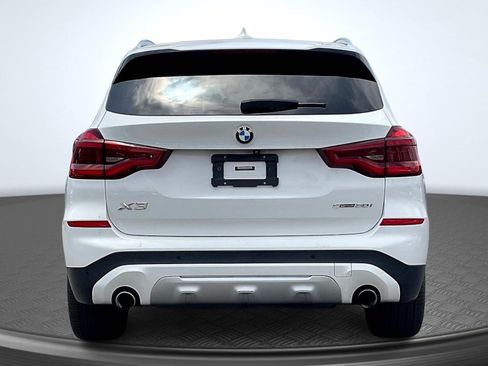 Used 2019 BMW X3 sDrive30i w/ Premium Package RWD image 4