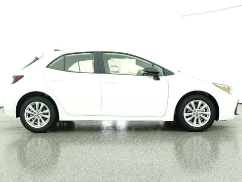 New 2026 Toyota Corolla SE image 27