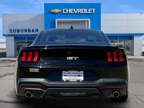 Used 2024 Ford Mustang GT Premium RWD image 4
