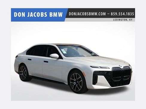 New 2025 BMW 760i xDrive image 1