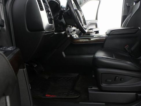 Used 2017 GMC Sierra 1500 SLT w/ SLT Premium Package image 17