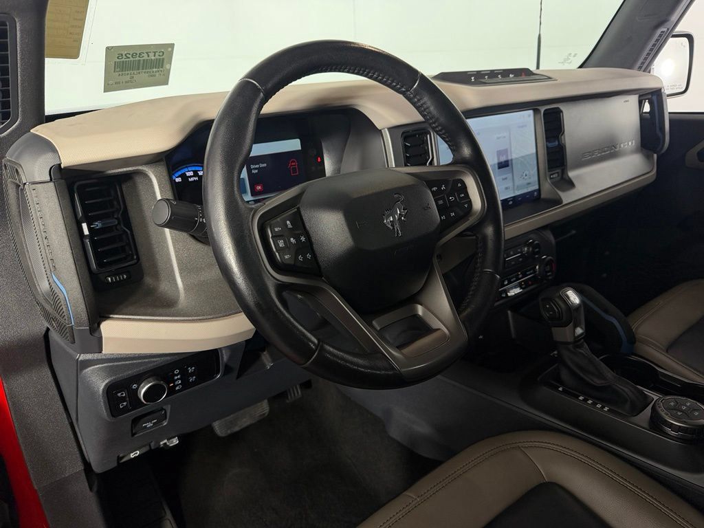 Used 2024 Ford Bronco Wildtrak AWD/4WD image 21