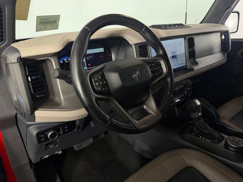 Used 2024 Ford Bronco Wildtrak AWD/4WD image 21
