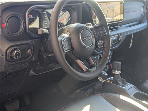 New 2025 Jeep Gladiator Rubicon image 3