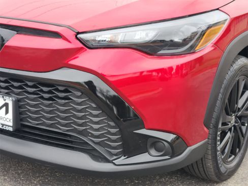 Used 2025 Toyota Corolla Cross AWD Hybrid image 7
