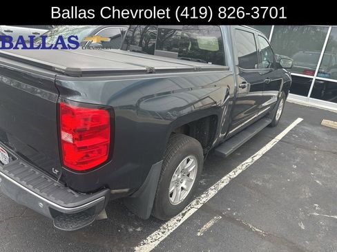 Used 2018 Chevrolet Silverado 1500 LT w/ All Star Edition RWD image 3