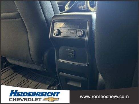 Used 2019 GMC Acadia SLE w/ Driver Alert Package I AWD/4WD image 17