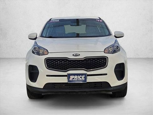 Used 2019 Kia Sportage LX FWD image 2