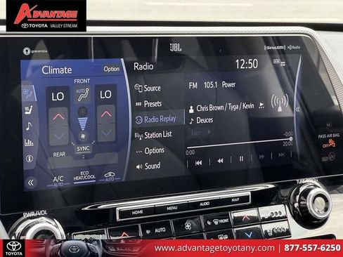 Used 2022 Toyota Highlander Platinum AWD/4WD image 34