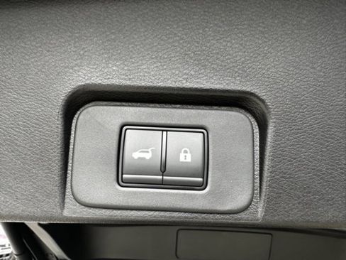 New 2026 Nissan Rogue SV image 20