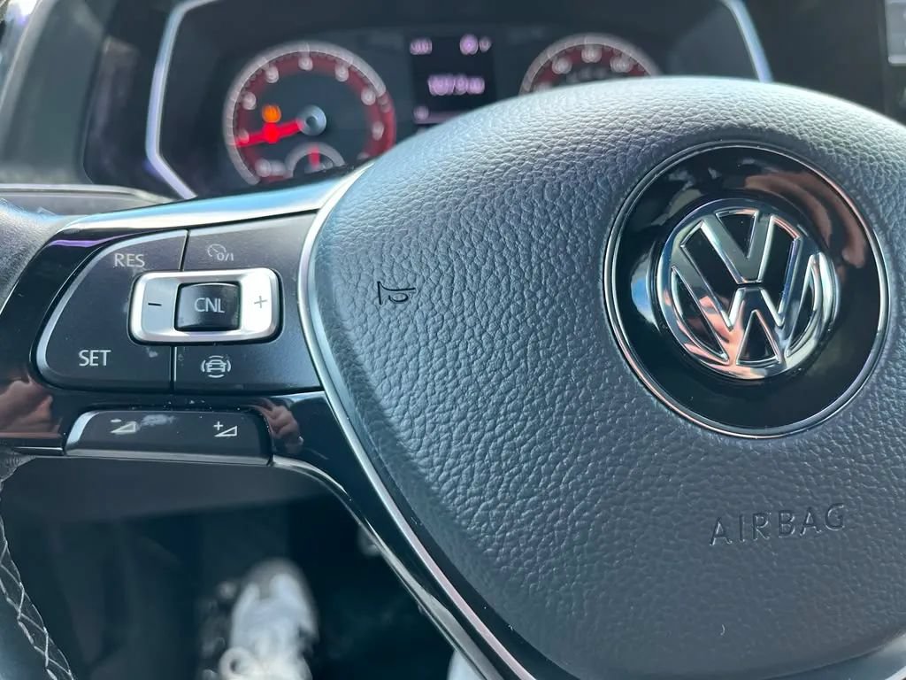 Used 2021 Volkswagen Jetta R-Line w/ R-Line Cold Weather Package FWD image 14