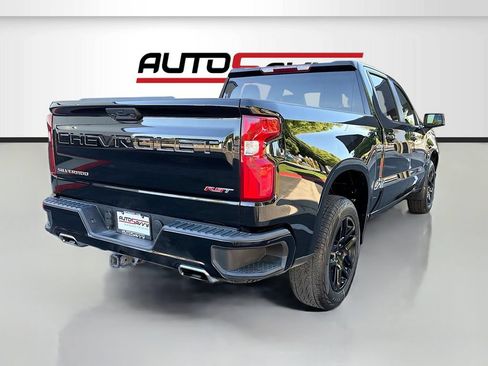 Used 2023 Chevrolet Silverado 1500 RST w/ Z71 Off-Road Package AWD/4WD image 7