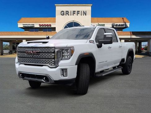 Used 2020 GMC Sierra 2500 Denali w/ Denali Ultimate Package AWD/4WD image 11