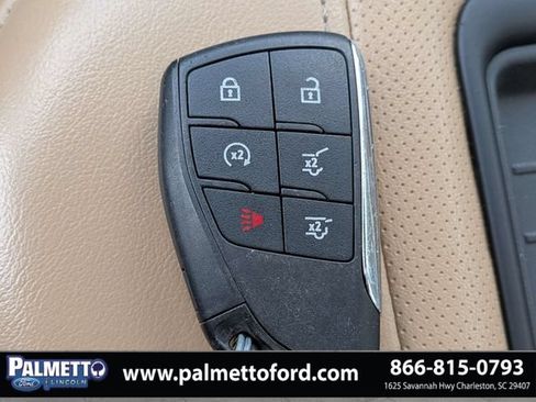 Used 2021 Chevrolet Suburban Premier RWD image 32