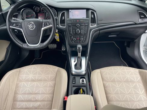 Used 2019 Buick Cascada Sport Touring FWD image 29
